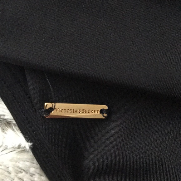 VS High Waisted Bikini Bottom - Picture 4 of 5